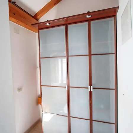 Visnja Apartment *